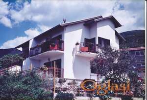 Prodajem kuću na Crnogorskom primorju